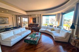 Appartamento/attico 6 vani