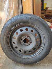 Cerchi in ferro con pneumatici 195/60R15 88H