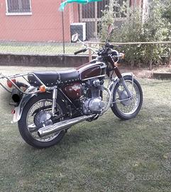 Honda CB 300 - 1975