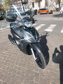 KYMCO PEOPLE S 125 CC. KM 5394