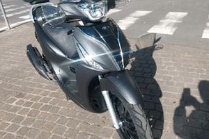 KYMCO PEOPLE S 125 CC. KM 5394