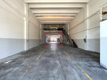 Immobile di 700 m² a Cesena