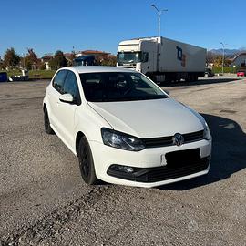 Volkswagen Polo 1.4 (Neopatentati)