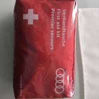 Kit di primo soccorso originale Audi – sigillato