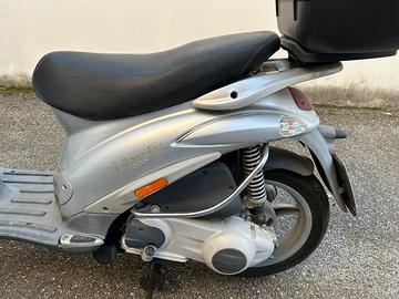 Piaggio Liberty 200