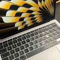 Macbook air 13” 2020