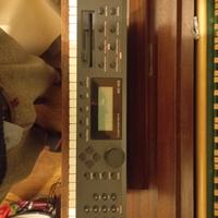 E-MU SYSTEMS ES2-32 32 VOICE DIGITAL SAMPLER