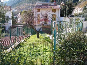 Villa o villino - Taranta Peligna