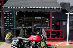 Moto Guzzi V7 III
