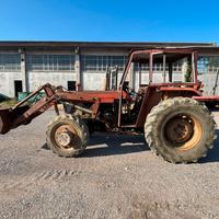 trattore agricolo usato Massey Ferguson 168 4x4