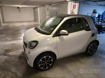 Smart fortwo 03/12/2015