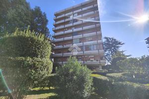 4 LOCALI A ROMA