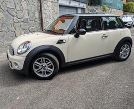 MINI Mini (R56) - 2011