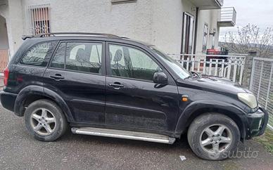 TOYOTA RAV4 2003 2.0 116CV