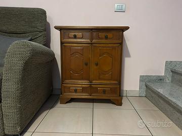 Mobiletto da ingresso