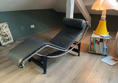 MDF ITALIA Chaise Longue  LC4 1401 in pelle nera