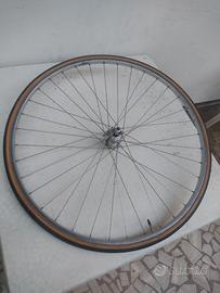 Coppia ruote 28" NISI tubolari mozzi GIPIEMME