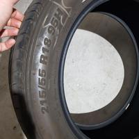 Gomme 215/55/18
