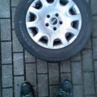 Cerchi con gomme