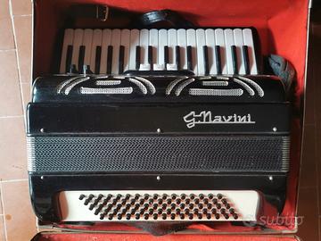 Fisarmonica G. NAVINI 80 BASSI