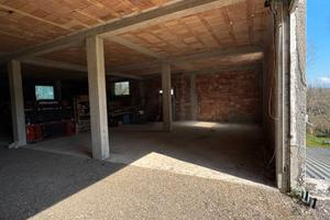 Locale commerciale, magazzino deposito