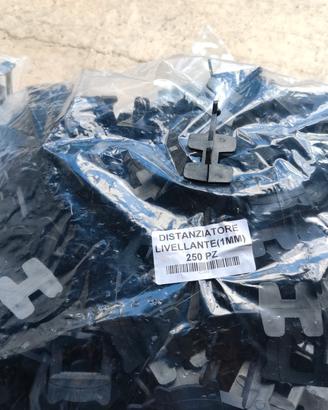 distanziatore per mattonelle