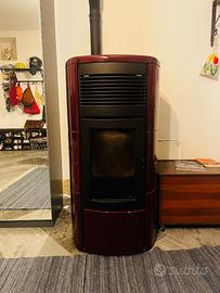 Stufa a pellet idro MCZ Club Hydromatic 24 Kw