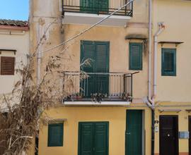 A Piana degli Albanesi nel centro storico