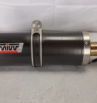 TERMINALE DI SCARICO IN CARBONIO UNIVERSALE MIVV