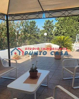 Buseto Palizzolo-Casa a solo con giardino+verande