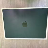 MacBook Air 8GB/256GB M2