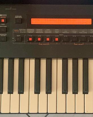 Tastiera Roland XP-30 perfettamente funzionante