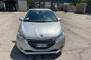 PEUGEOT - 208 - 1.4 HDi 68 CV 5p. Allure