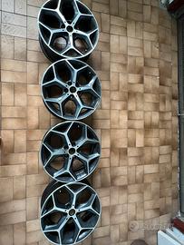 Cerchi originali BMW X1 F48 (225/50R18)