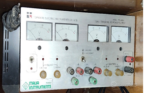 Alimentatore da banco duale analogico