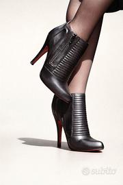 Stivaletti Christian Louboutin in pelle nera
