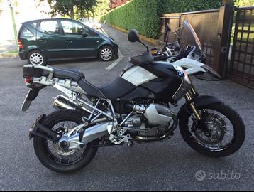 BMW GS 1200 Alpine White (300 esemplari)