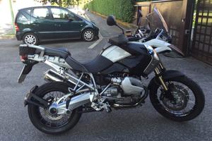 BMW GS 1200 Alpine White (300 esemplari)