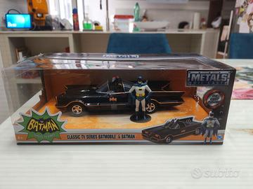 Action Figure Batman e Batmobile serie tv 1966