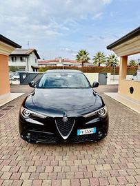 Alfa Romeo STELVIO 2.2 TD 180 CV