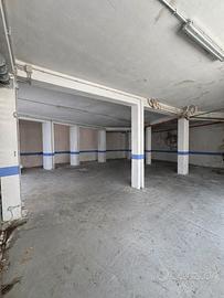 Magazzino/Garage a Palermo - Via delle Alpi