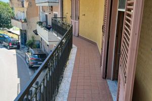 A ppartamento ammobiliato riscaldamento ,137m