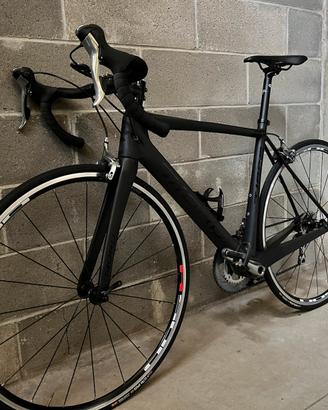 Bicicletta da corsa THORO in carbonio