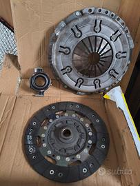 Kit frizione 623 3296 00 LuK 