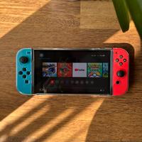 Nintendo switch OLED pari al nuovo COMPLETA