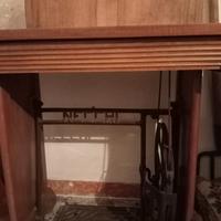 Macchina da cucire Necchi