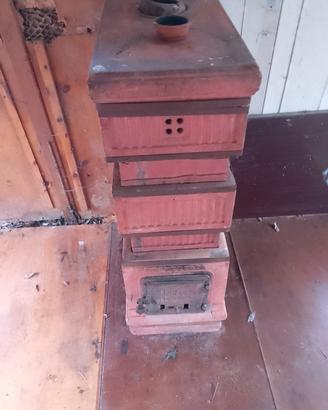 stufa a legna terracotta 