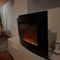 Caminetto d'arredo elettrico.