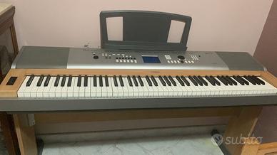  Piano elettrico Yamaha DGX-630