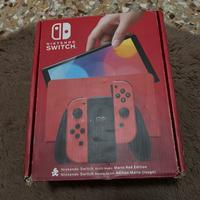 Nintendo Switch - Modello OLED Mario Red Edition.